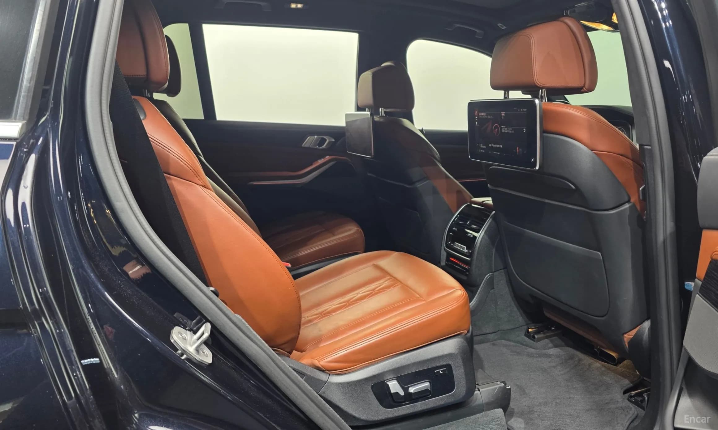 X7 (G07)