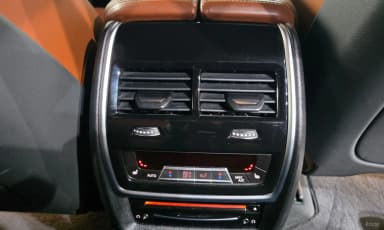 X7 (G07)