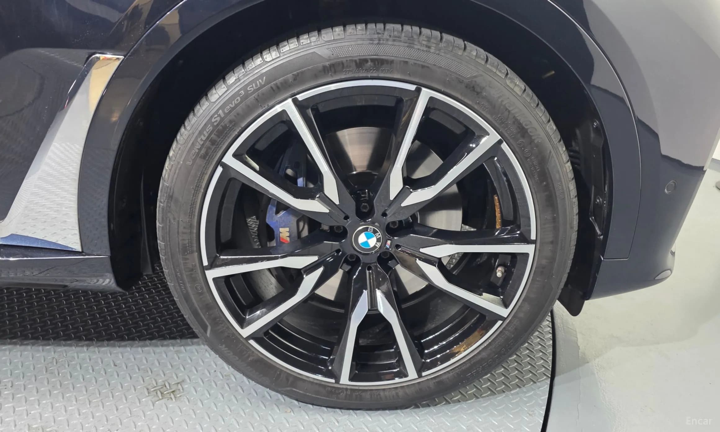 X7 (G07)