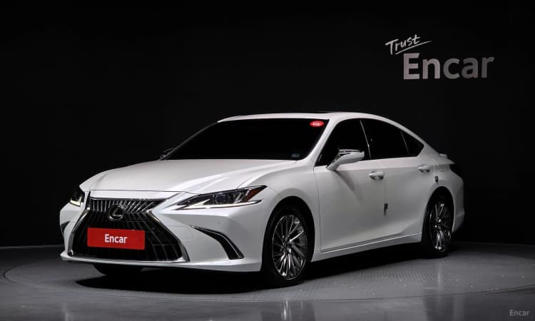 ES300h 7th Generation