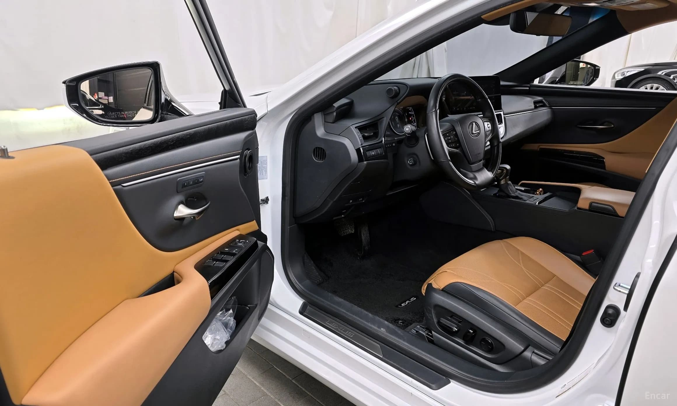 ES300h 7th Generation