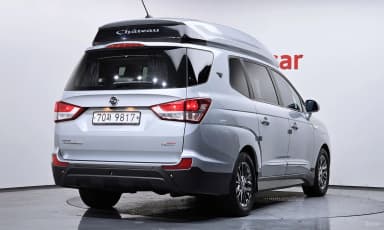 Korando Turismo