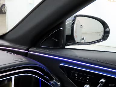 E-Class W214