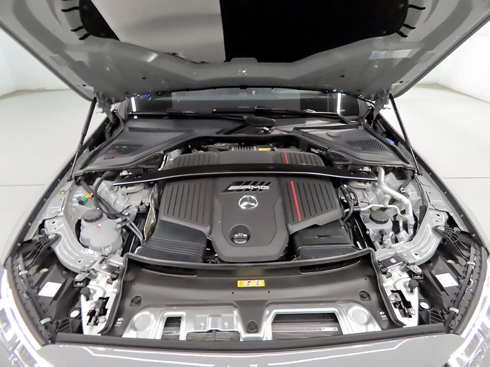 E-Class W214