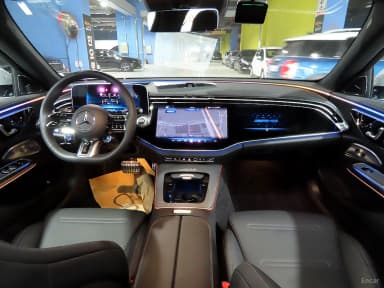 E-Class W214