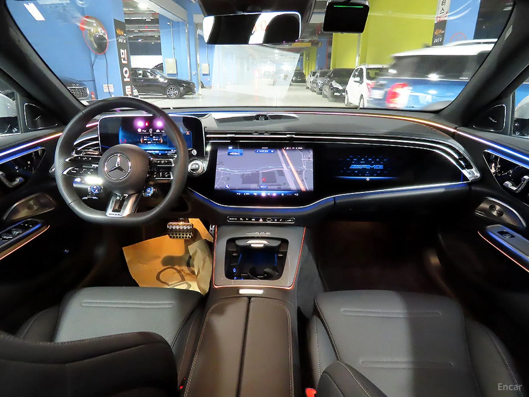 E-Class W214