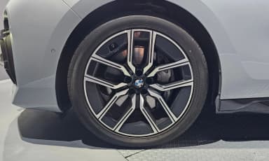 7 Series (G70)