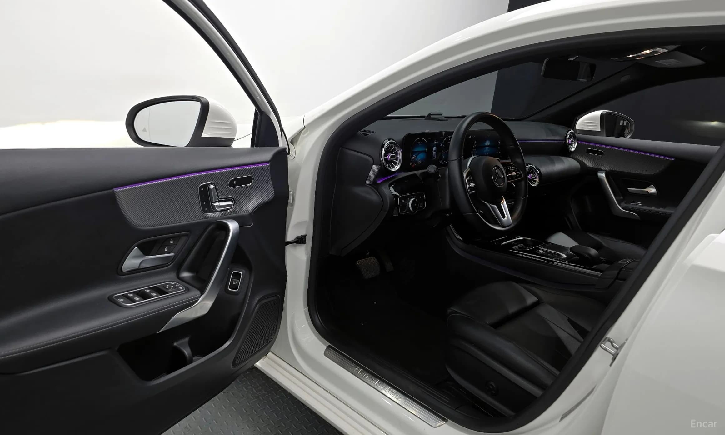 A-Class W177