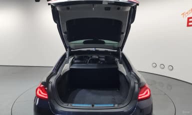 Series 4 (F32)