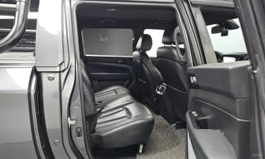 Rexton Sports Khan
