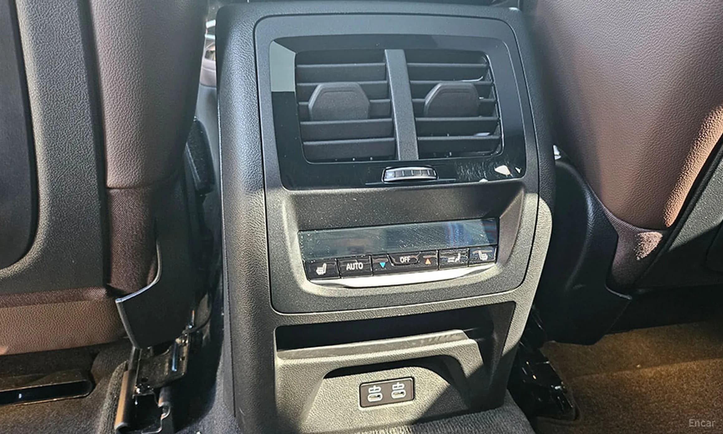 X4 (G02)
