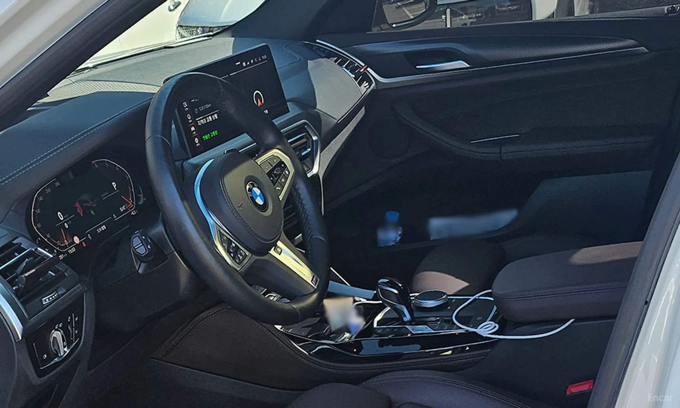 X4 (G02)