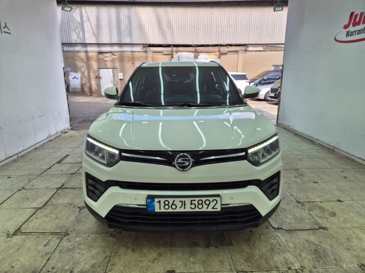 Berry New Tivoli