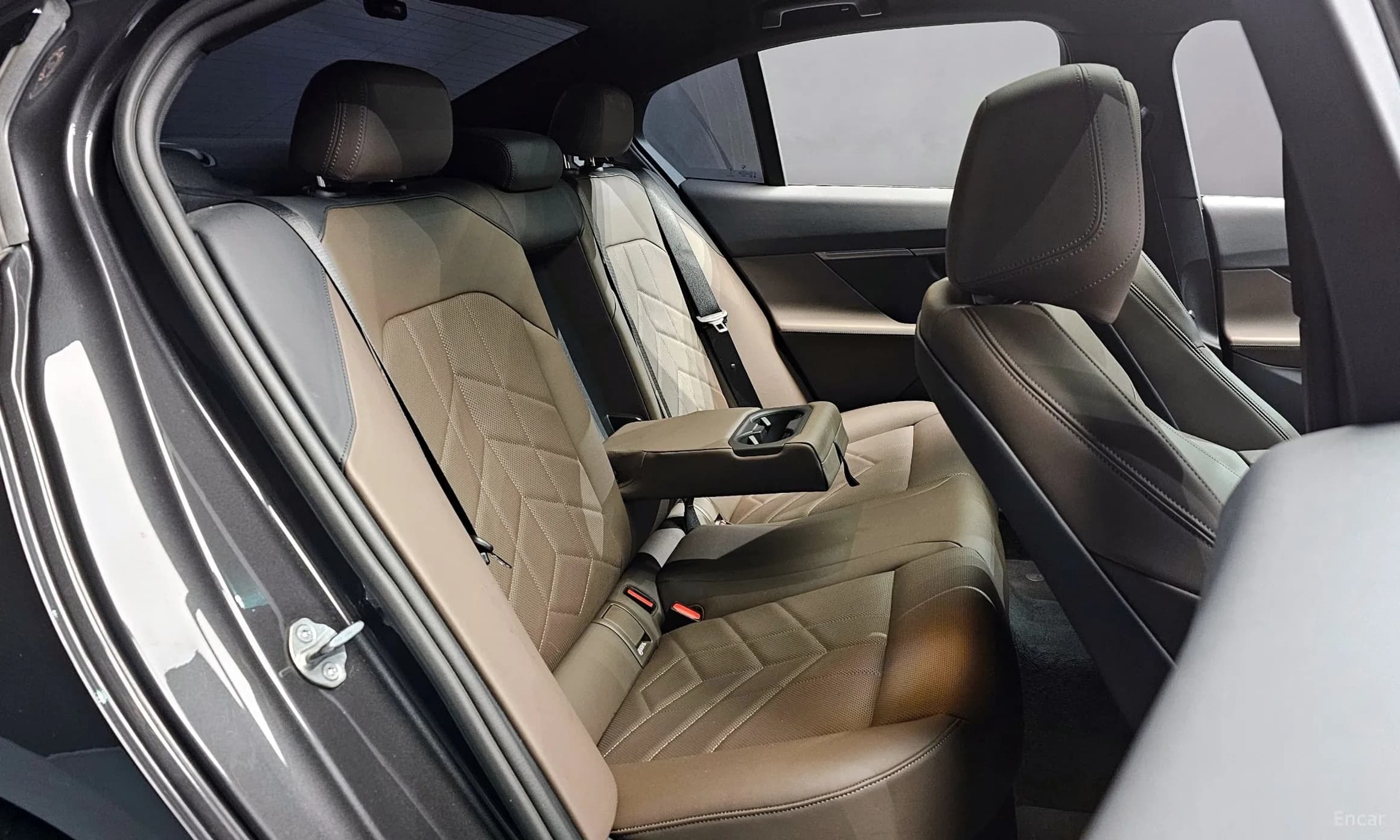 5 Series (G60)