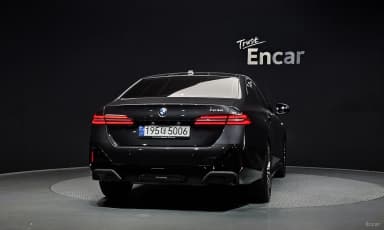 5 Series (G60)