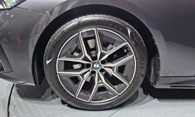 5 Series (G60)