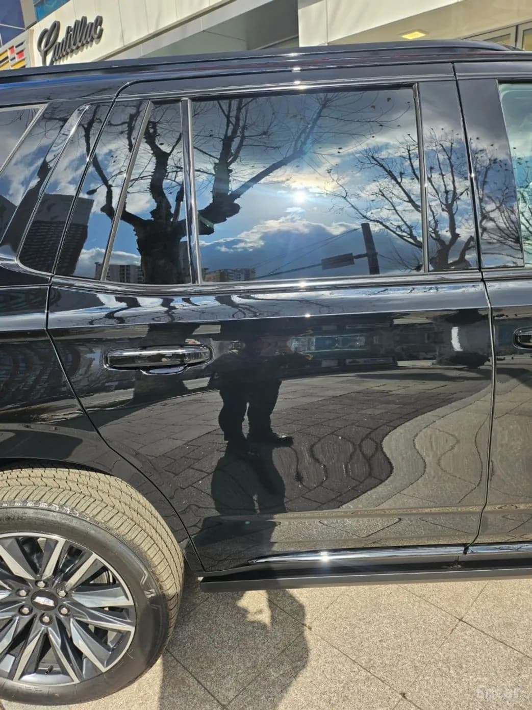 Escalade 5th Generation