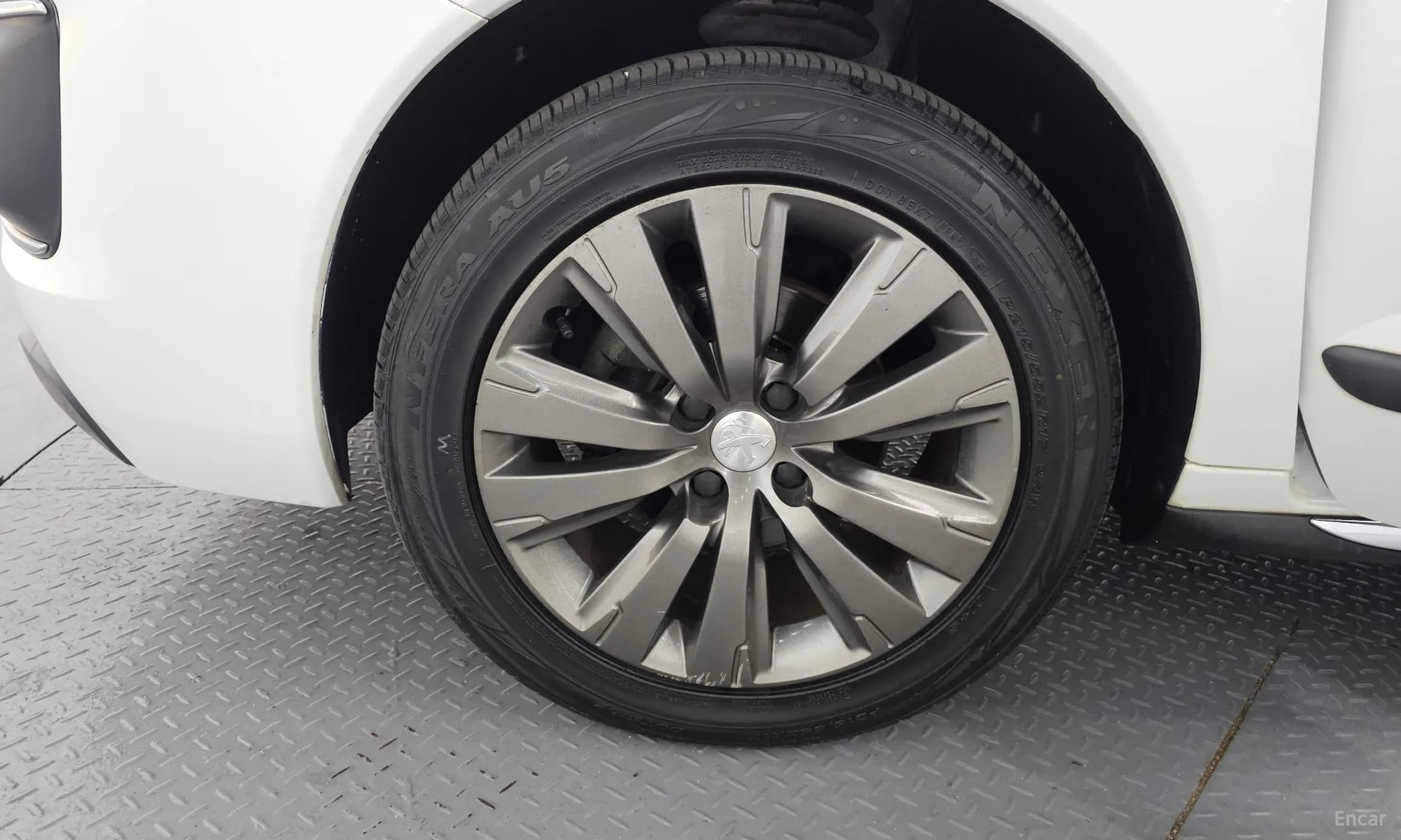 m1Bw200E2YqeygG33_dc2:3007