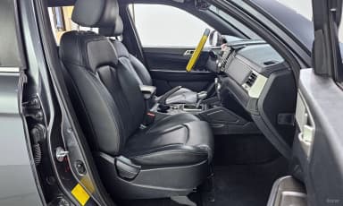 Rexton Sports Khan