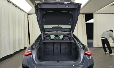 i4