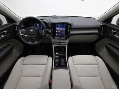 XC40