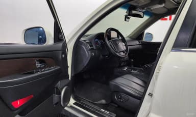 Rexton W