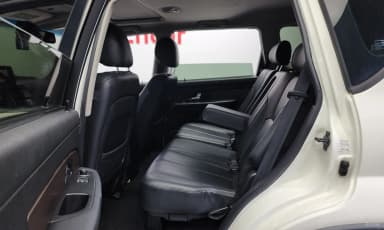 Rexton W