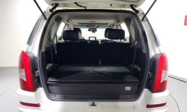 Rexton W