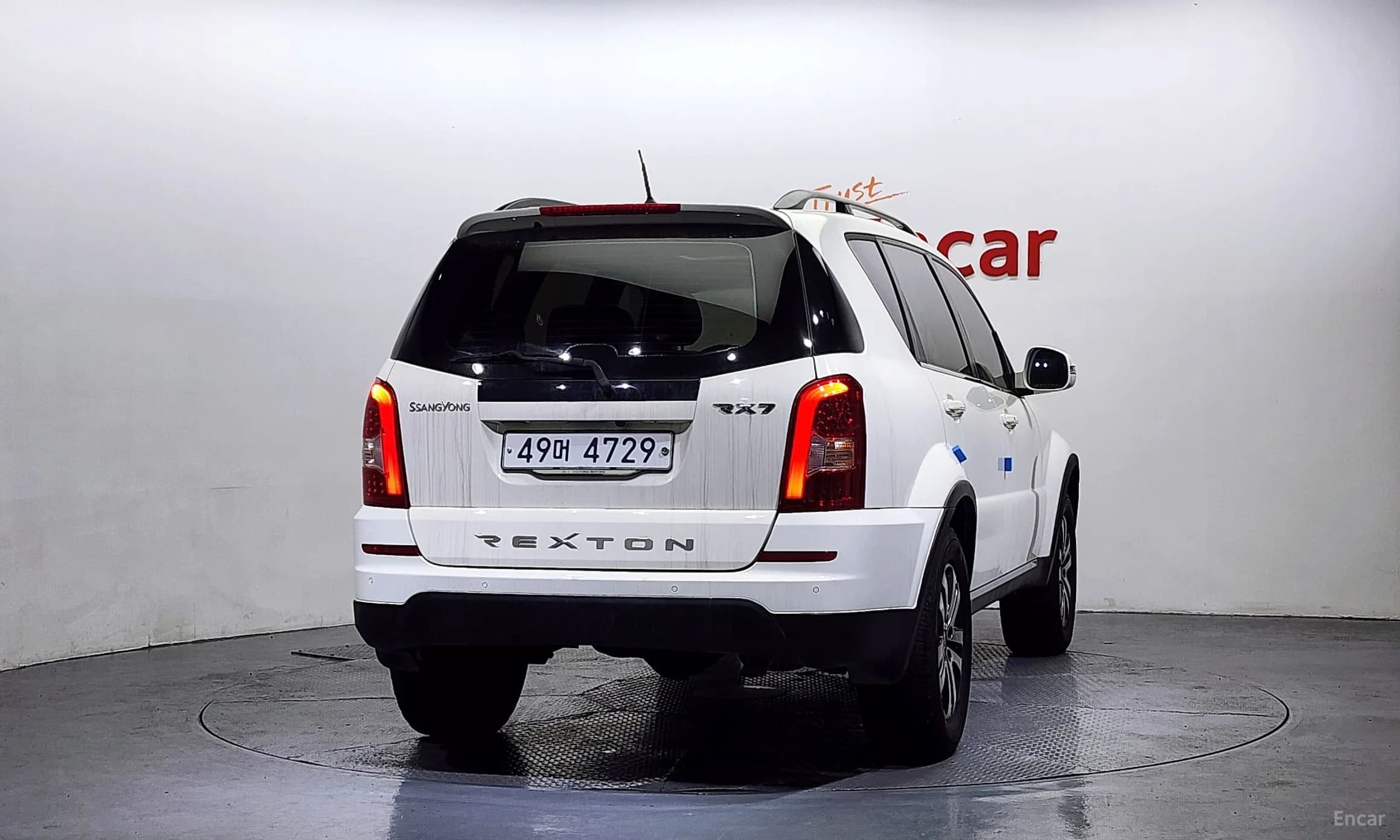 Rexton W