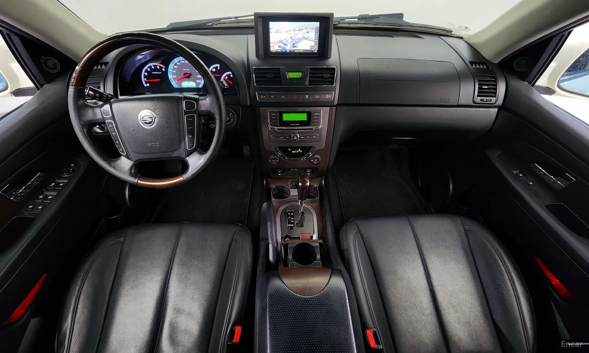Rexton W