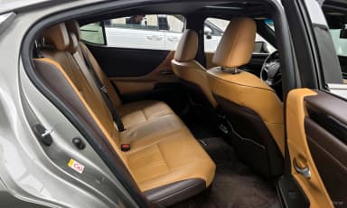 ES300h 7th Generation