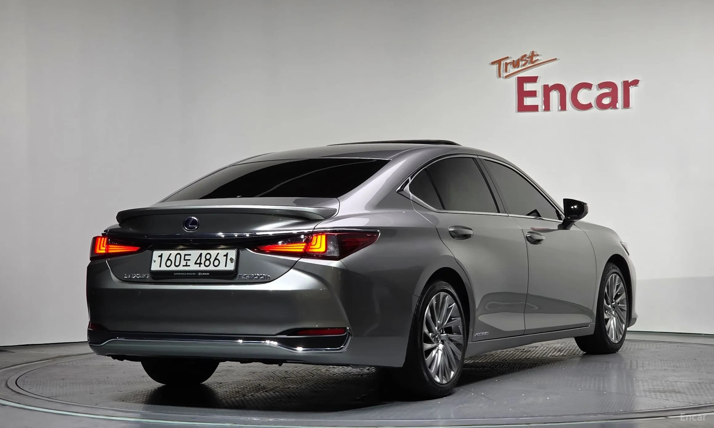 ES300h 7th Generation