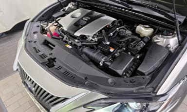 ES300h 7th Generation