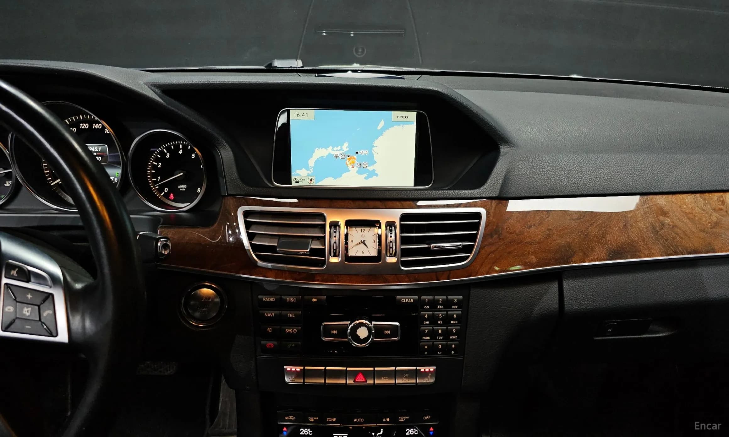 E-Class W212