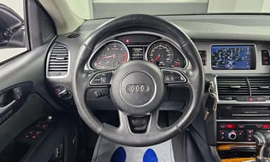 Q7