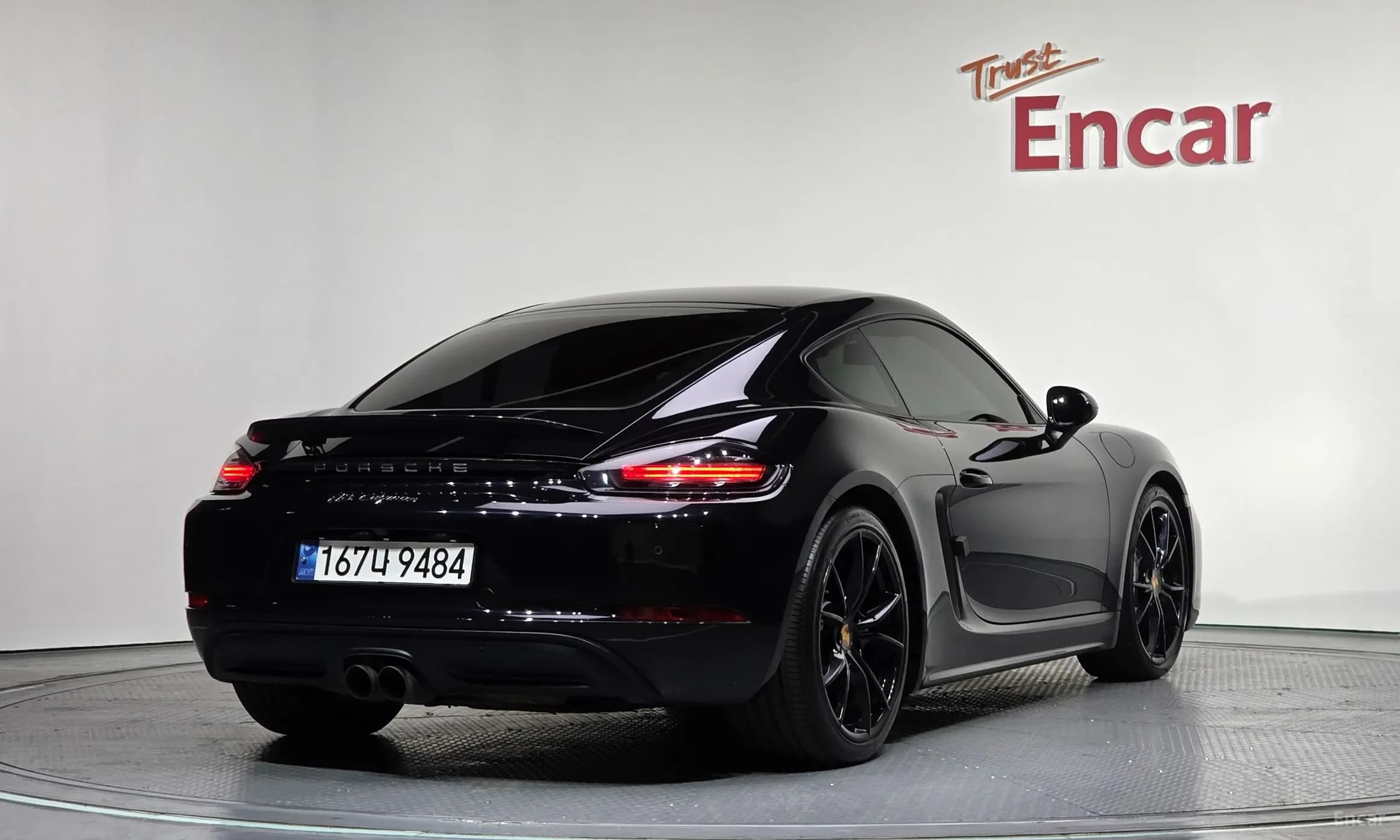 718 Cayman