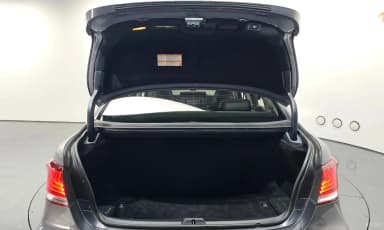 LS460