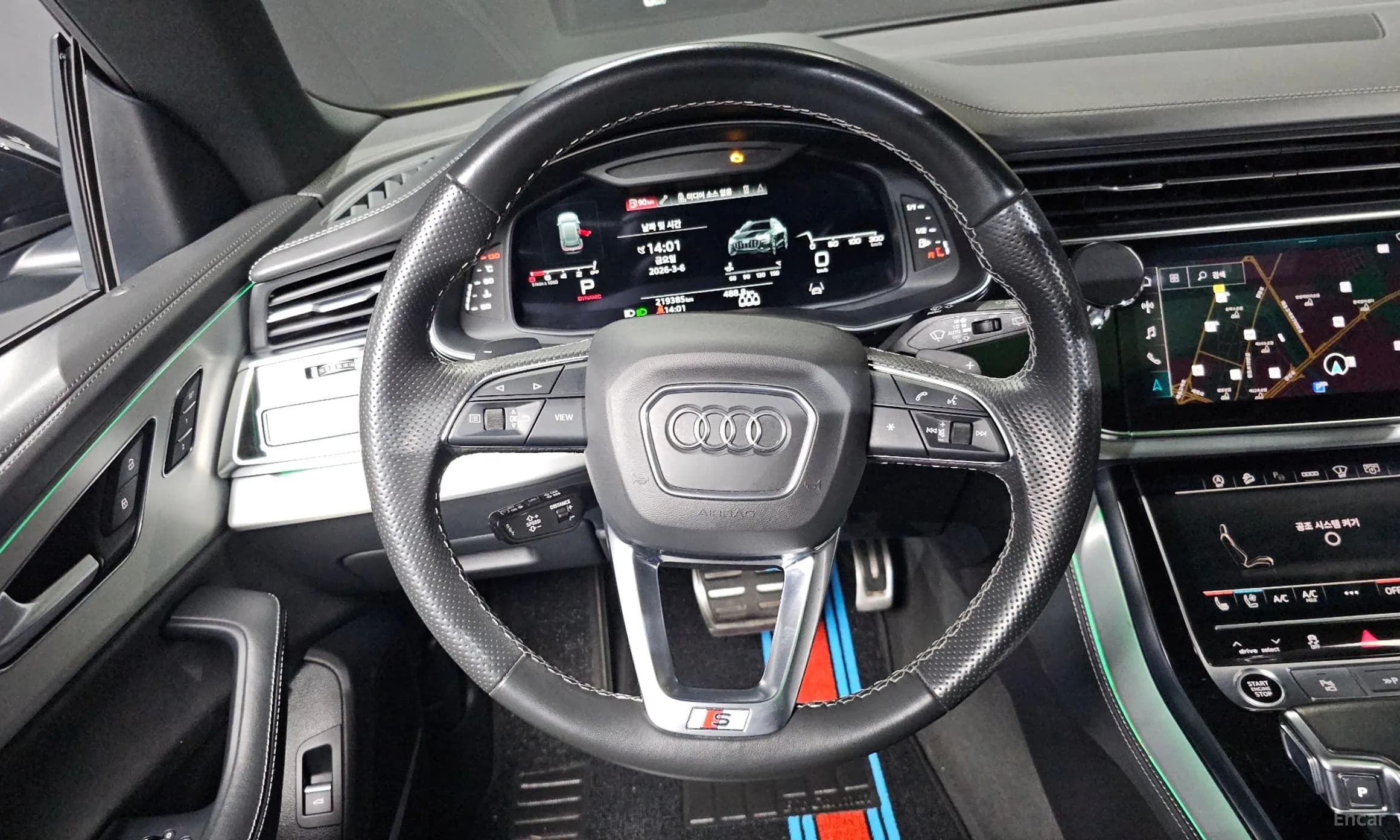 Q8 (4M)