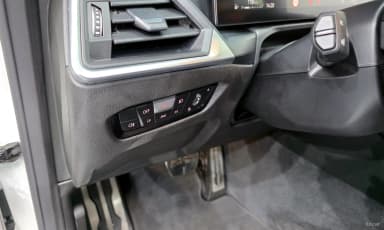 2 Series (G42)