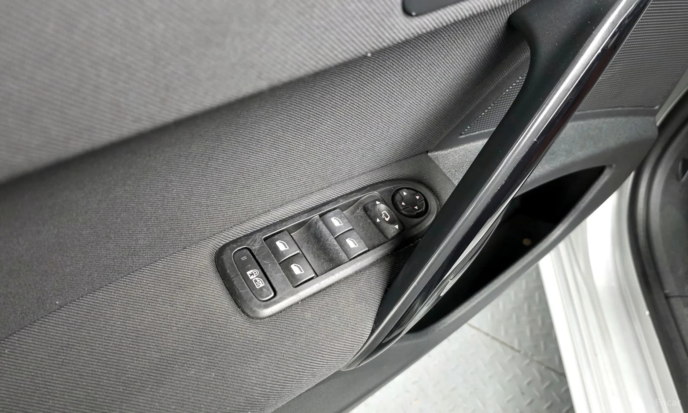 m1Bw200E2YqeygG33_dc2:507