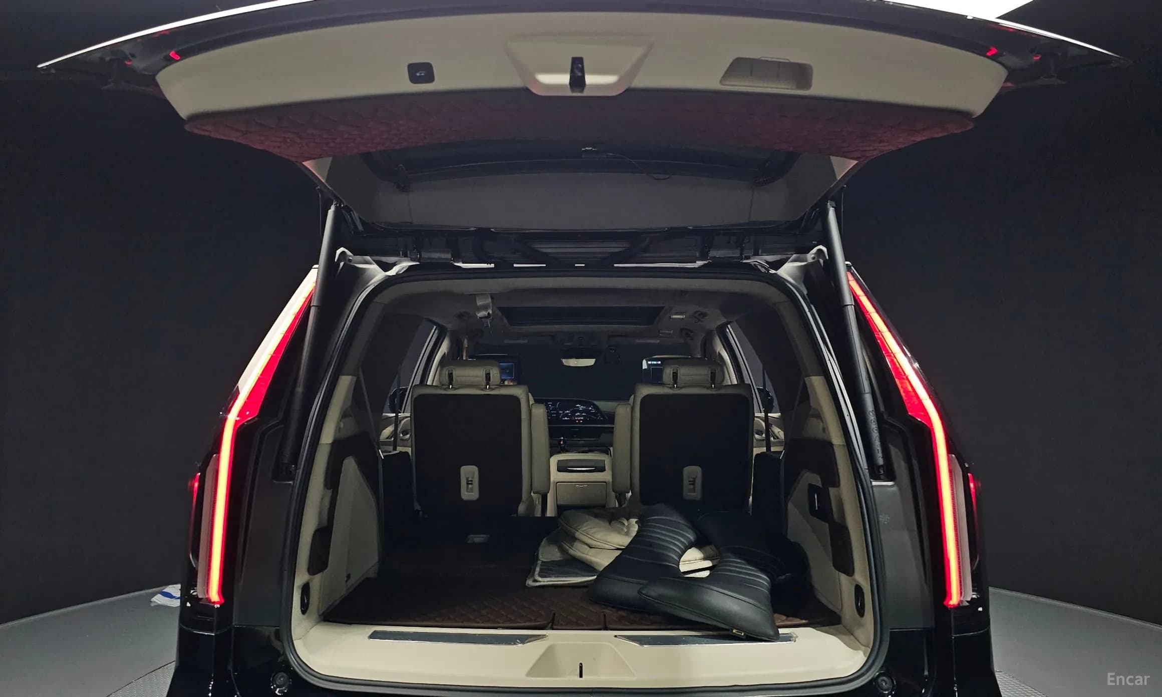 Escalade 5th Generation