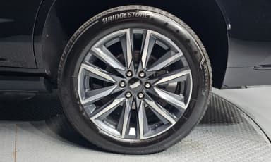 Escalade 5th Generation