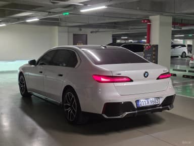 7 Series (G70)