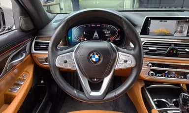 7 Series (G11)