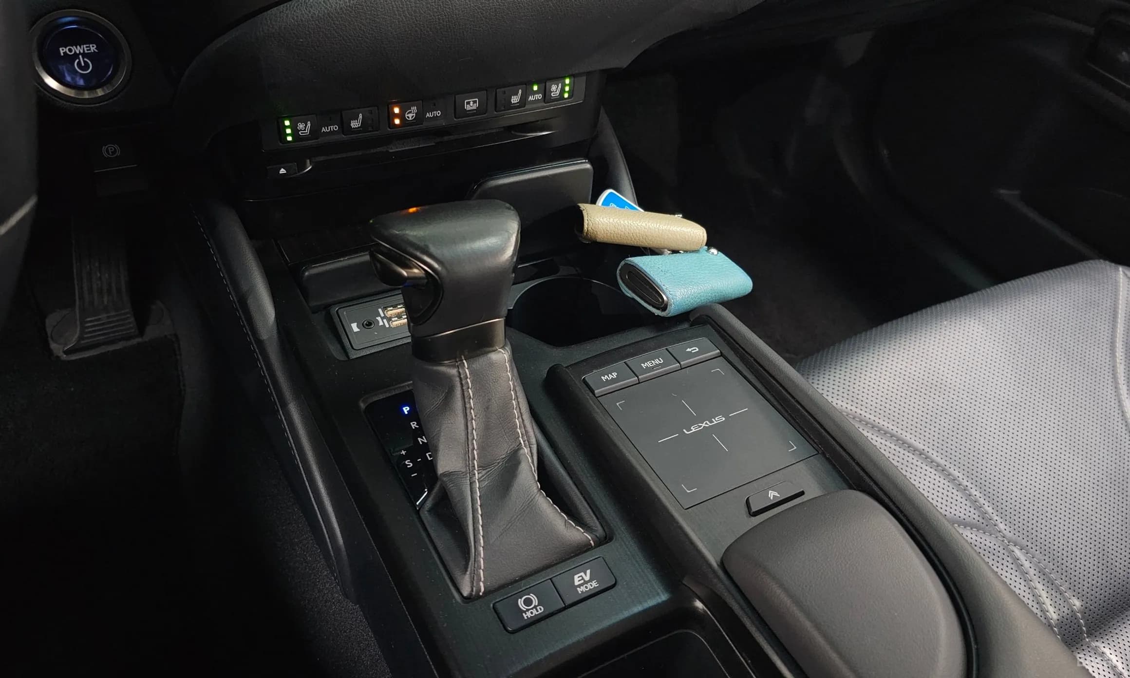 ES300h 7th Generation