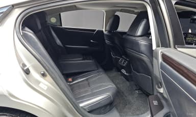 ES300h 7th Generation