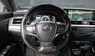 ES300h 7th Generation