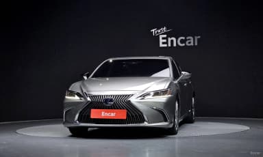 ES300h 7th Generation