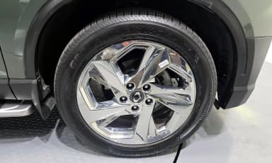 Rexton Sports Khan