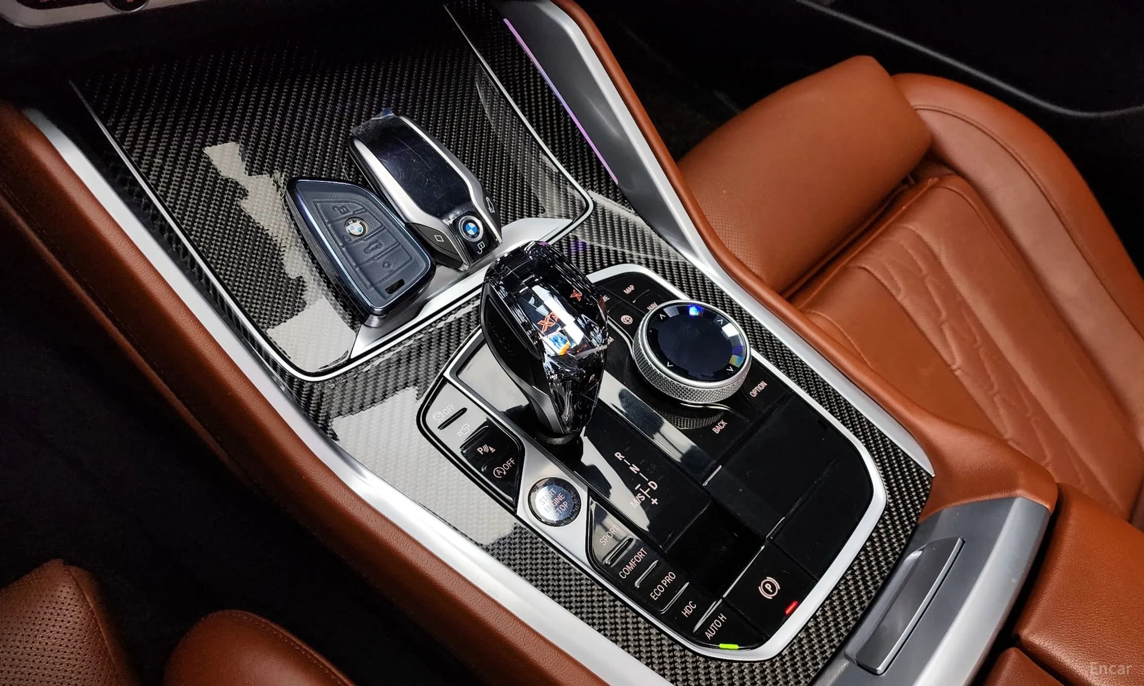 X6 (G06)